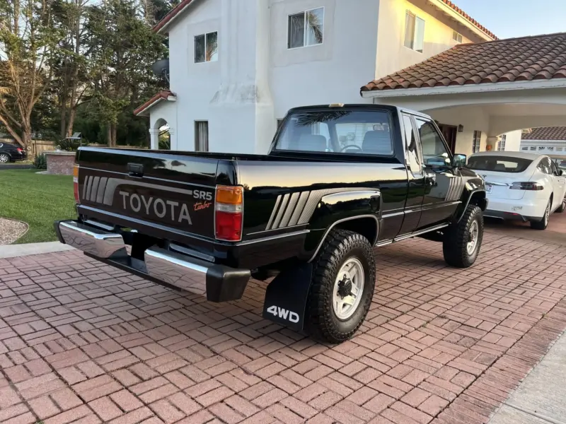 1987 Toyota Pickup XtraCab SR5 Turbo 4×4 5-Speed